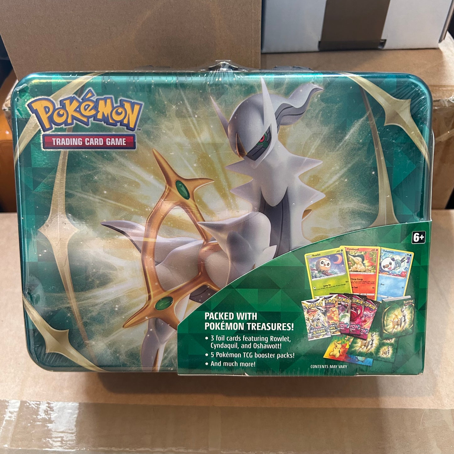 Pokemon 2022 Spring Collector Chest (small tear in seal)