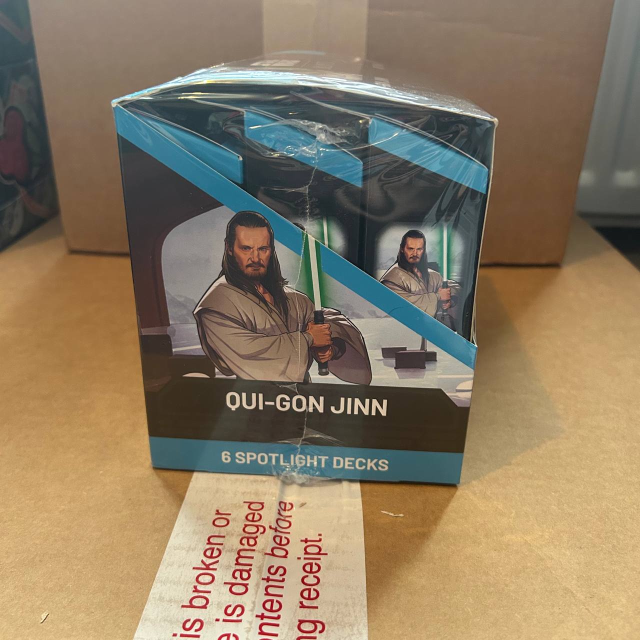 Star Wars: Unlimited Spotlight Deck - Darth Maul & QuiGonJinn - Legends of the Force Display